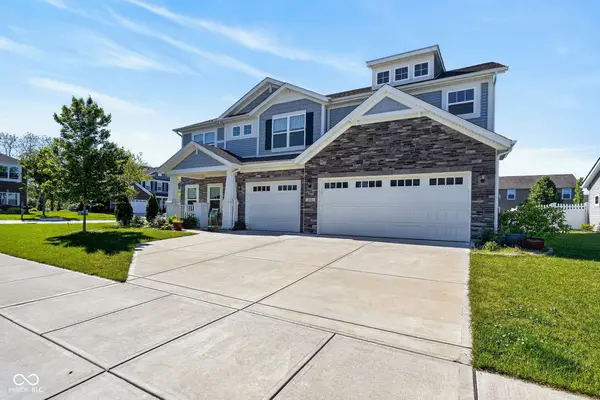 879 Rattlebox Ln, Westfield, IN 46074
