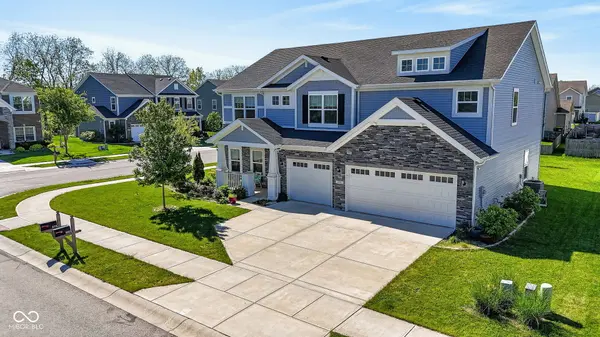 879 Rattlebox Ln, Westfield, IN 46074