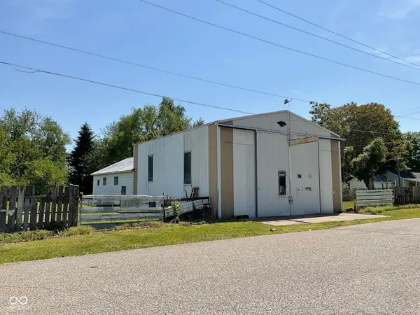 254 E North ST, Montezuma, IN 47862