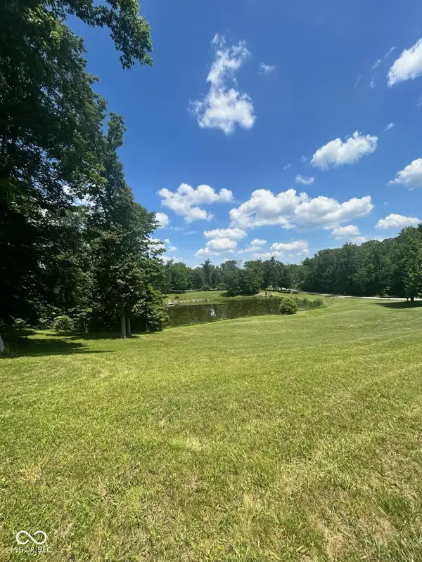 750 South, Elizabethtown, IN 47232