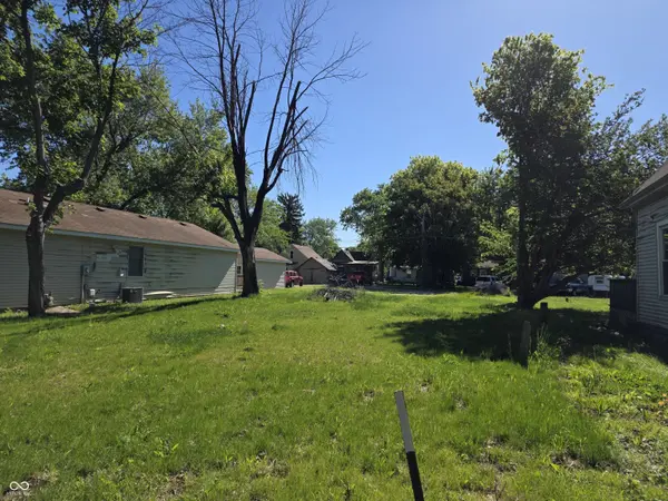 736 S Noble ST, Shelbyville, IN 46176