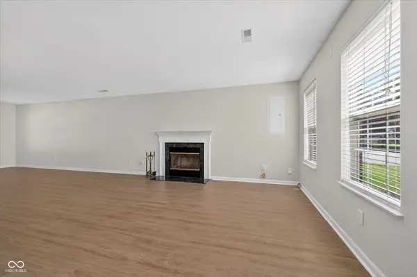 1 Somerset CIR, Brownsburg, IN 46112