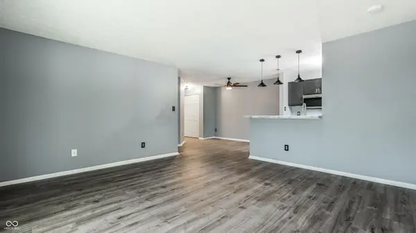 4351 Village Parkway CIR W #7, Indianapolis, IN 46254