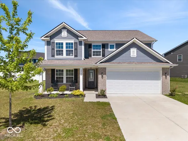 13194 N Landing CIR E, Camby, IN 46113