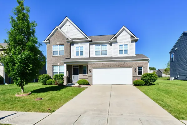8404 Penbrooke PL, Indianapolis, IN 46237