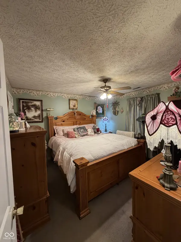 7625 Orchard Village DR, Indianapolis, IN 46217