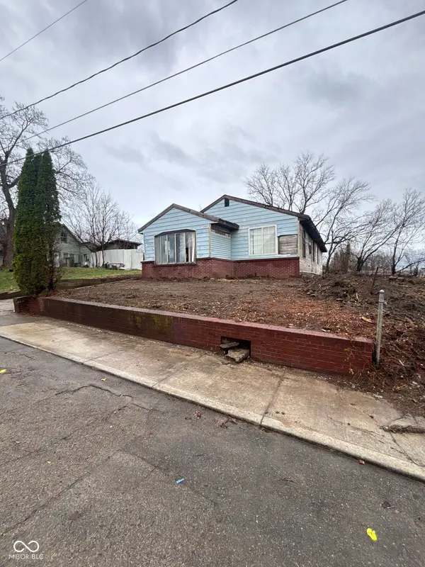 1528 W 20th ST, Anderson, IN 46016