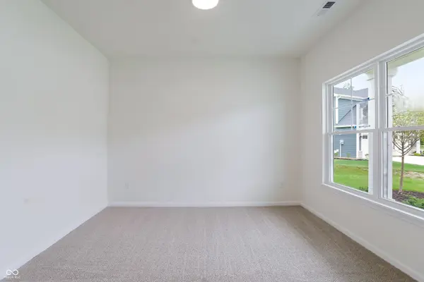8609 Meadowlands CT, Plainfield, IN 46168