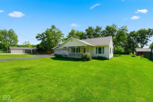 114 N Cook RD, Muncie, IN 47303