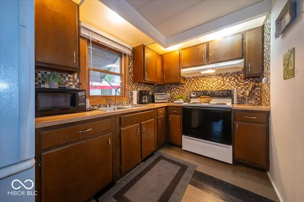 117 Cottonwood DR, Cicero, IN 46034