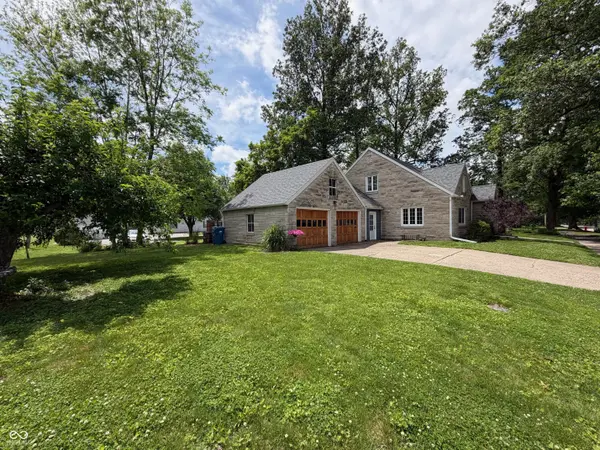 702 Crockett ST, Covington, IN 47932
