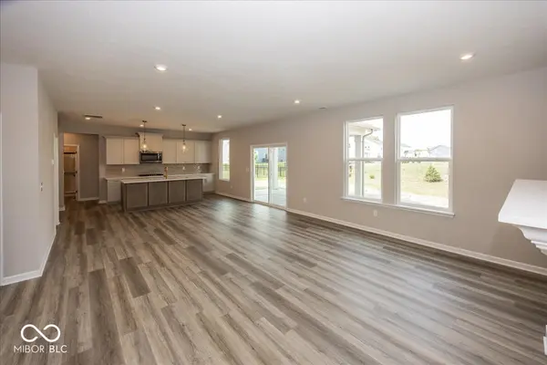 6434 Stone Side DR, Plainfield, IN 46168