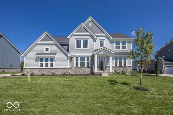 6608 Dogwood DR, Mccordsville, IN 46055