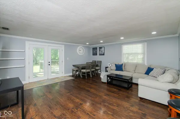 11505 E 10th ST, Indianapolis, IN 46229