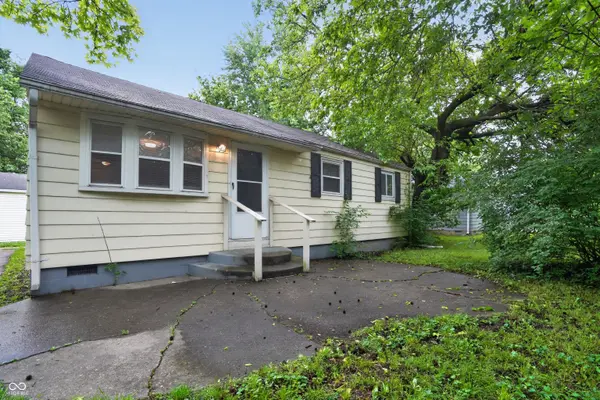 7402 E 46th ST, Indianapolis, IN 46226