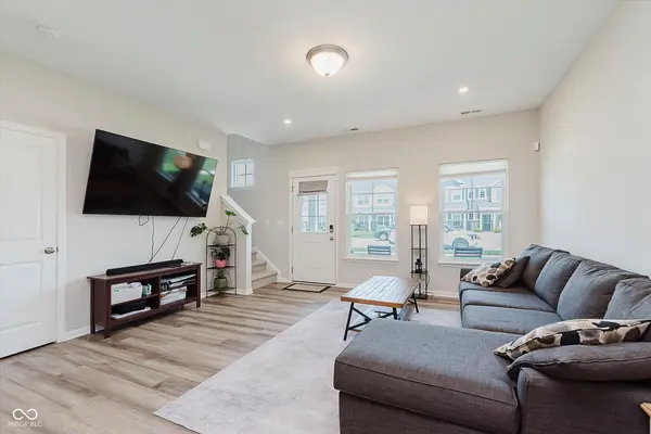 3643 Thomas Jefferson ST, Westfield, IN 46074