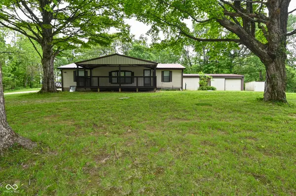 9826 Brann RD, Poland, IN 47868