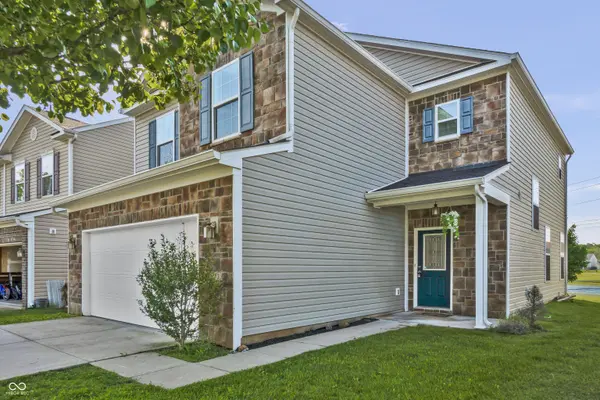 2273 Shadow Bend DR, Columbus, IN 47201