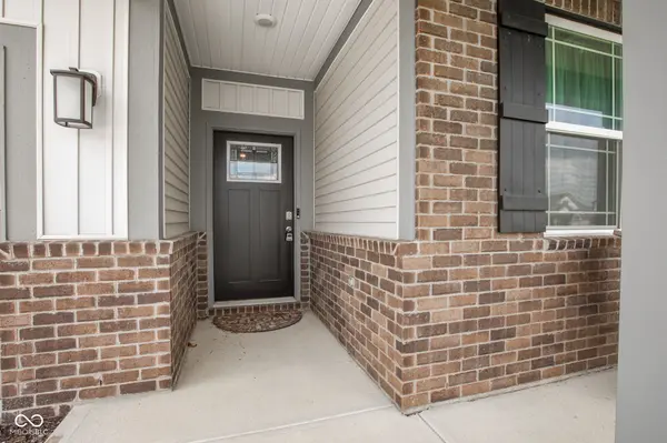 2280 Pine Valley DR, Plainfield, IN 46168