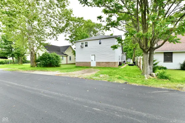 528 South ST, Noblesville, IN 46060