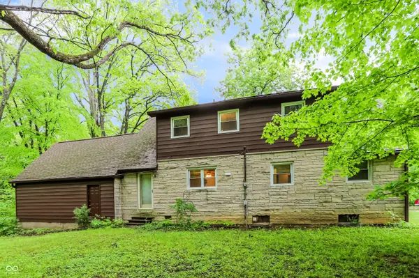 1609 E Woodland DR, Bloomington, IN 47408