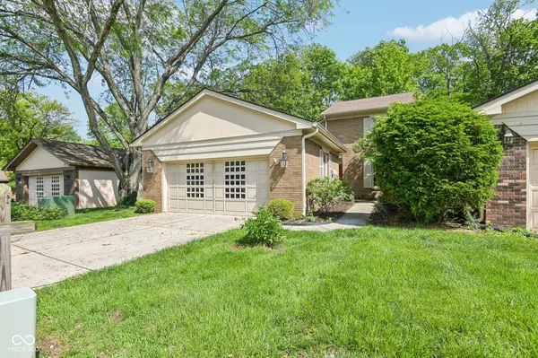 5214 Fawn Hill CT, Indianapolis, IN 46226