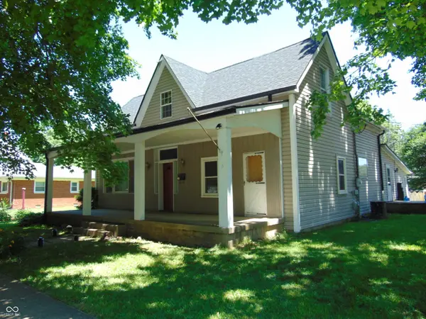 225 S Market ST, Thorntown, IN 46071