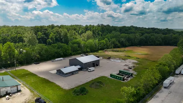 3930 W 700 N, Columbus, IN 47201