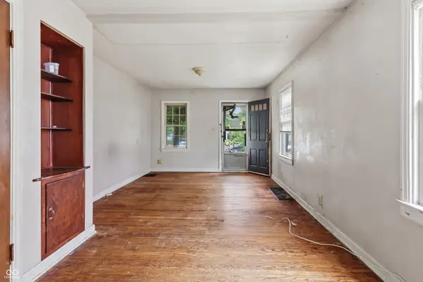 6368 N Park AVE, Indianapolis, IN 46220