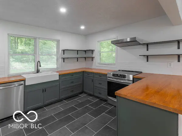 2449 Cartersburg RD, Danville, IN 46122