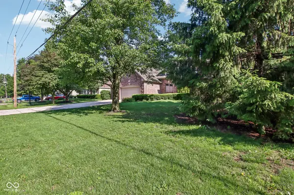 142 E Banta RD, Indianapolis, IN 46227