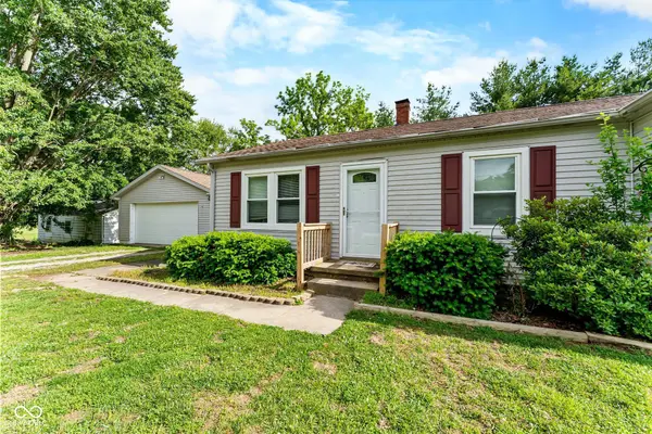 10977 E County Road 1025 N, Seymour, IN 47274