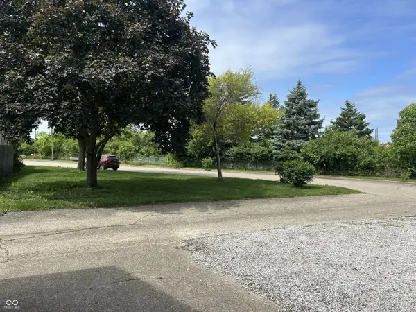 918 Elm ST, Indianapolis, IN 46203