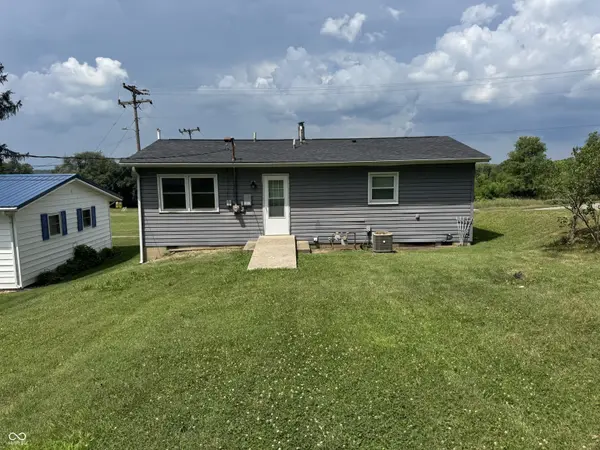 905 E Summit ST, Attica, IN 47918