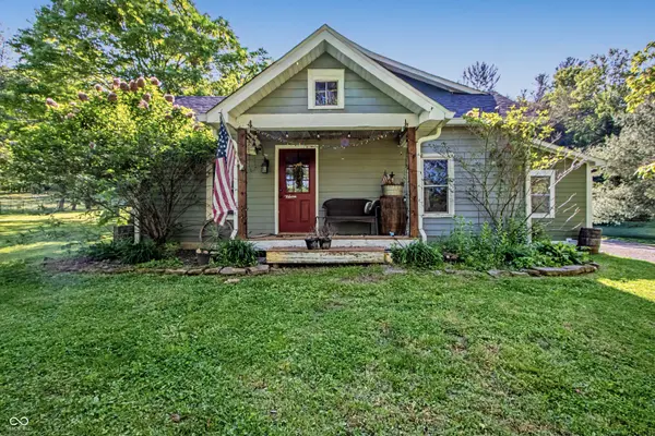 8563 N Lick Creek RD, Morgantown, IN 46160