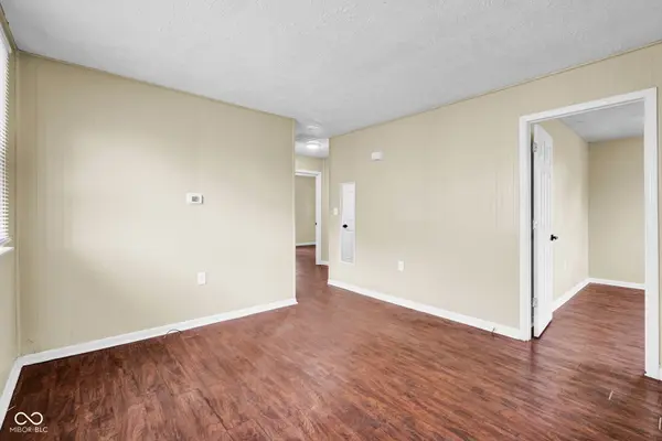 111 Cleveland ST, Columbus, IN 47201