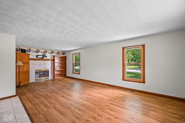 806 Sam Ralston RD, Lebanon, IN 46052