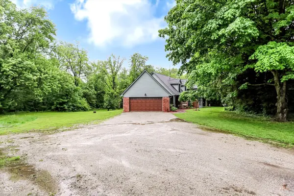 7425 E 300 S, Whitestown, IN 46075