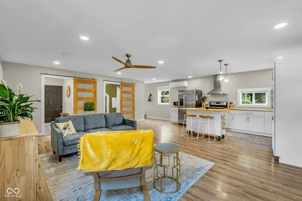 11631 Hickory Nut RD, Cloverdale, IN 46120