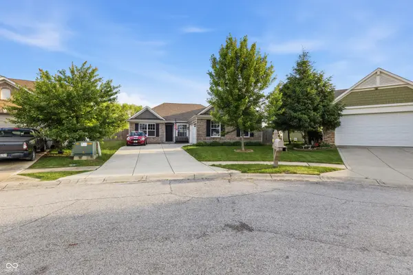8717 Fielding LN, Indianapolis, IN 46239