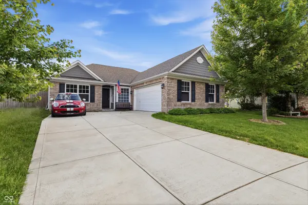 8717 Fielding LN, Indianapolis, IN 46239