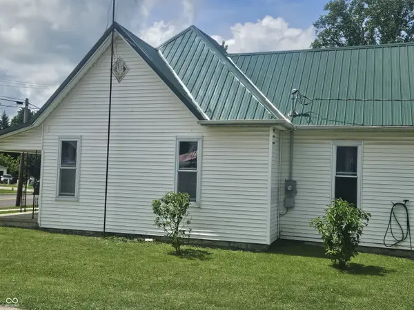 104 W Poplar ST, North Vernon, IN 47265
