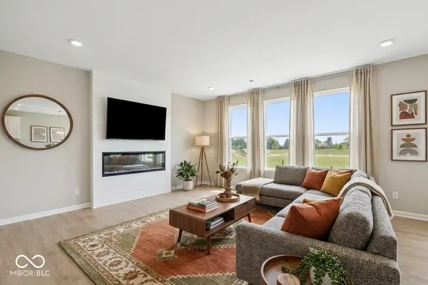 5677 Belvedere LN, Mccordsville, IN 46055