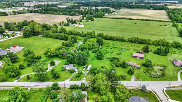 905 S Maple ST, Fortville, IN 46040