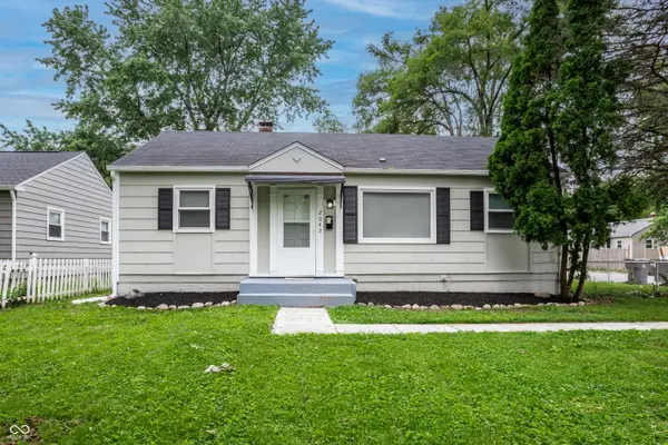 2042 Kessler Boulevard North DR, Indianapolis, IN 46220