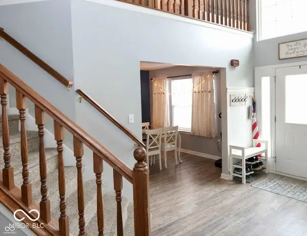 4092 S Stonebridge CT, New Palestine, IN 46163