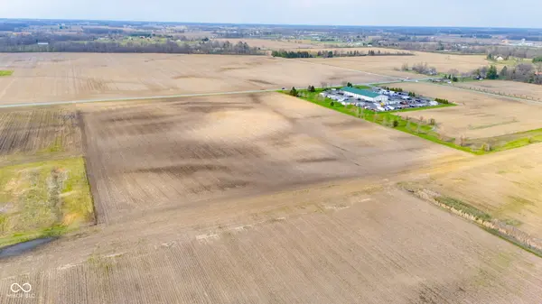 11901 E State Road 32, Zionsville, IN 46077