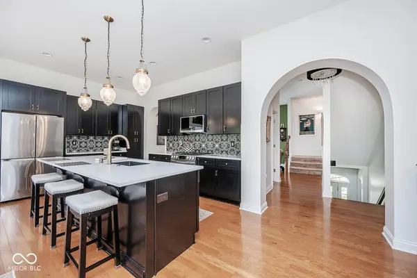960 Brownstone TRCE, Carmel, IN 46032