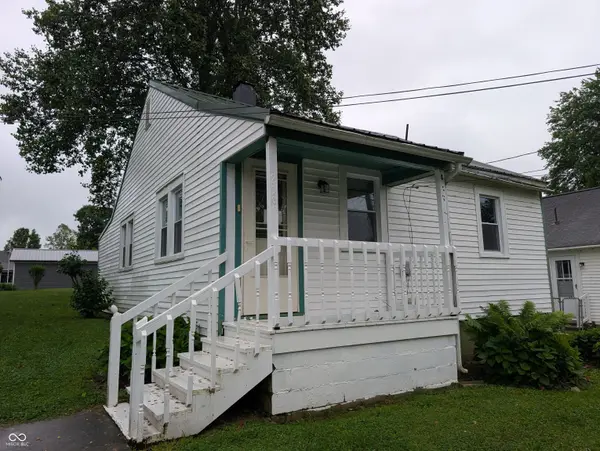 219 E Perry ST, Versailles, IN 47042