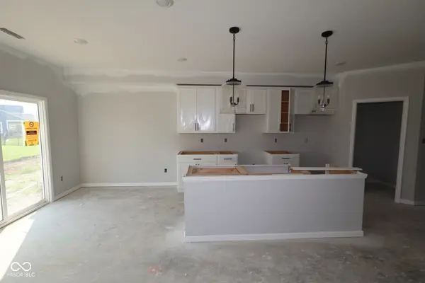 12551 Cattle Ridge DR, Noblesville, IN 46060